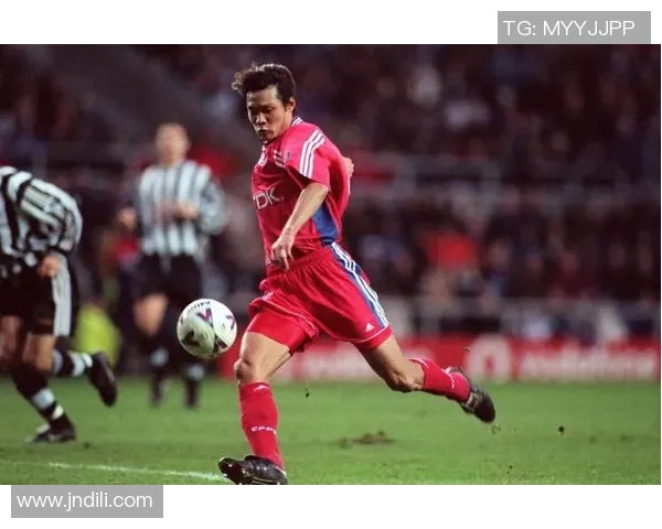 足球明星碧函的魅力瞬间揭秘与精彩瞬间回顾 足球明星碧函的魅力瞬间揭秘与精彩瞬间回顾