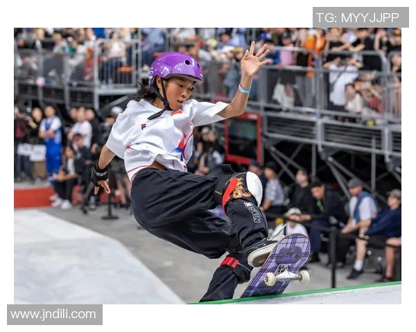 滑板纪实：记录广州滑板队的奋斗经历